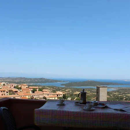 Casa Panoramica E Tranquilla Holiday home